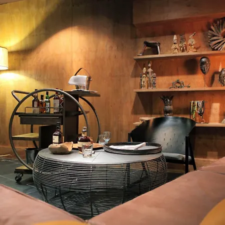Hotel Hidden 4*