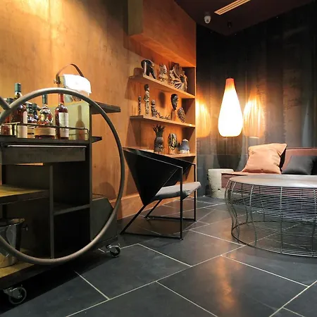 Hidden Hotel 4*
