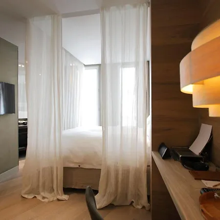 Hidden Hotel 4*