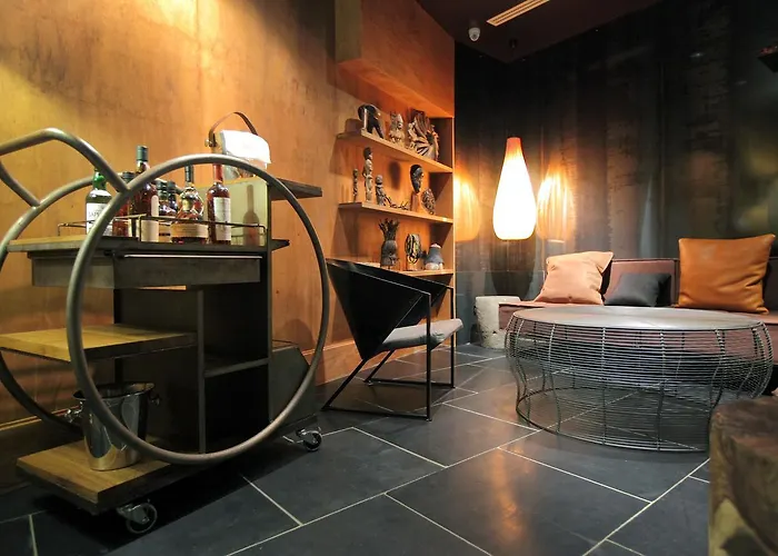 Hidden Hotel 4*